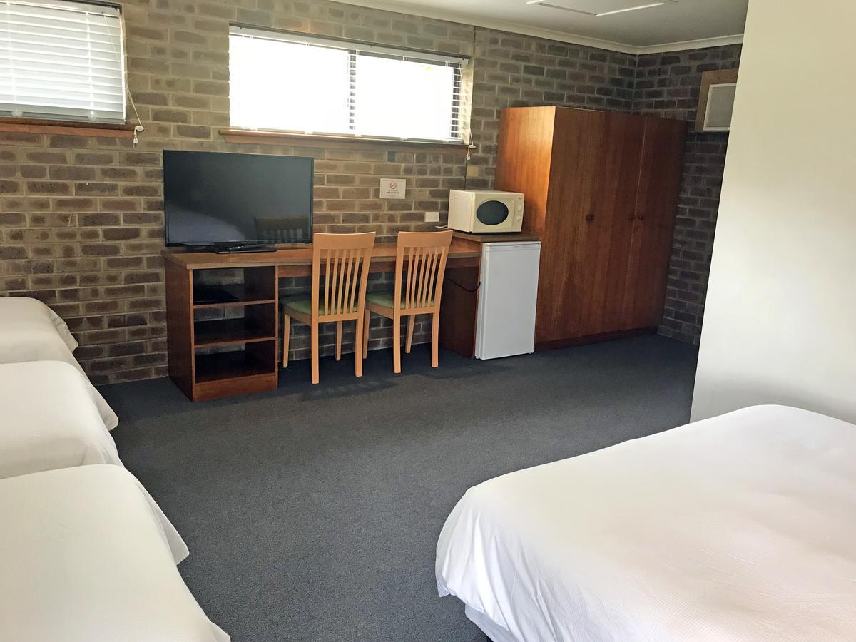 Lake Albert Motel Meningie Екстериор снимка